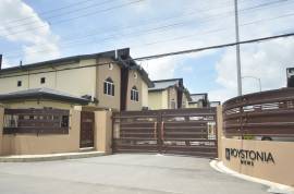 Luxury Piarco Townhomes: Modern 3 Bed Roystonia