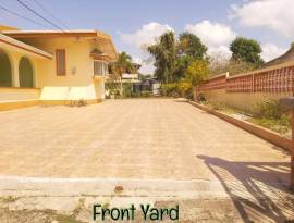 Freeport house for sale on 4.5 lots